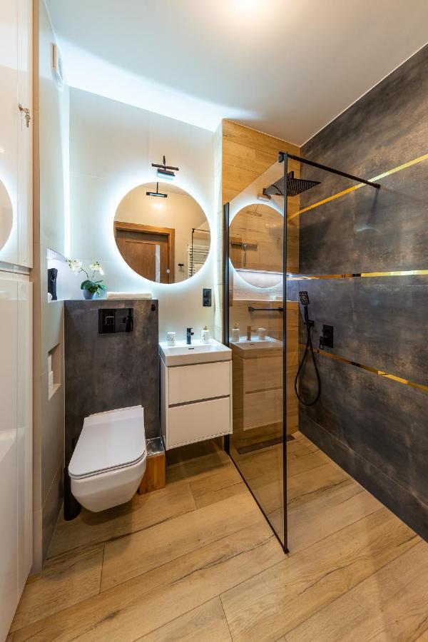 Apartamenty W Gdansku - Zajezdnia Wrzeszcz, Grudziadzka 4B 外观 照片